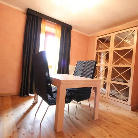 Hotel apartamentowy La Casa Del Maestro Pragelato