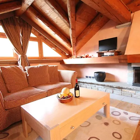 La Casa Del Maestro Hotel apartamentowy Pragelato