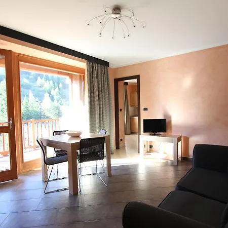 La Casa Del Maestro Hotel apartamentowy Pragelato