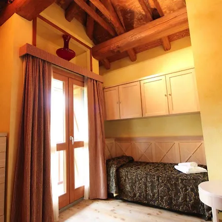 La Casa Del Maestro *